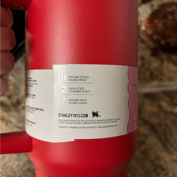 STANLEY special edition Valentine’s Day! brand new 40oz - Picture 2 of 7